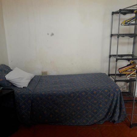 Guest-House La Guayaca Guayaquil Exterior foto